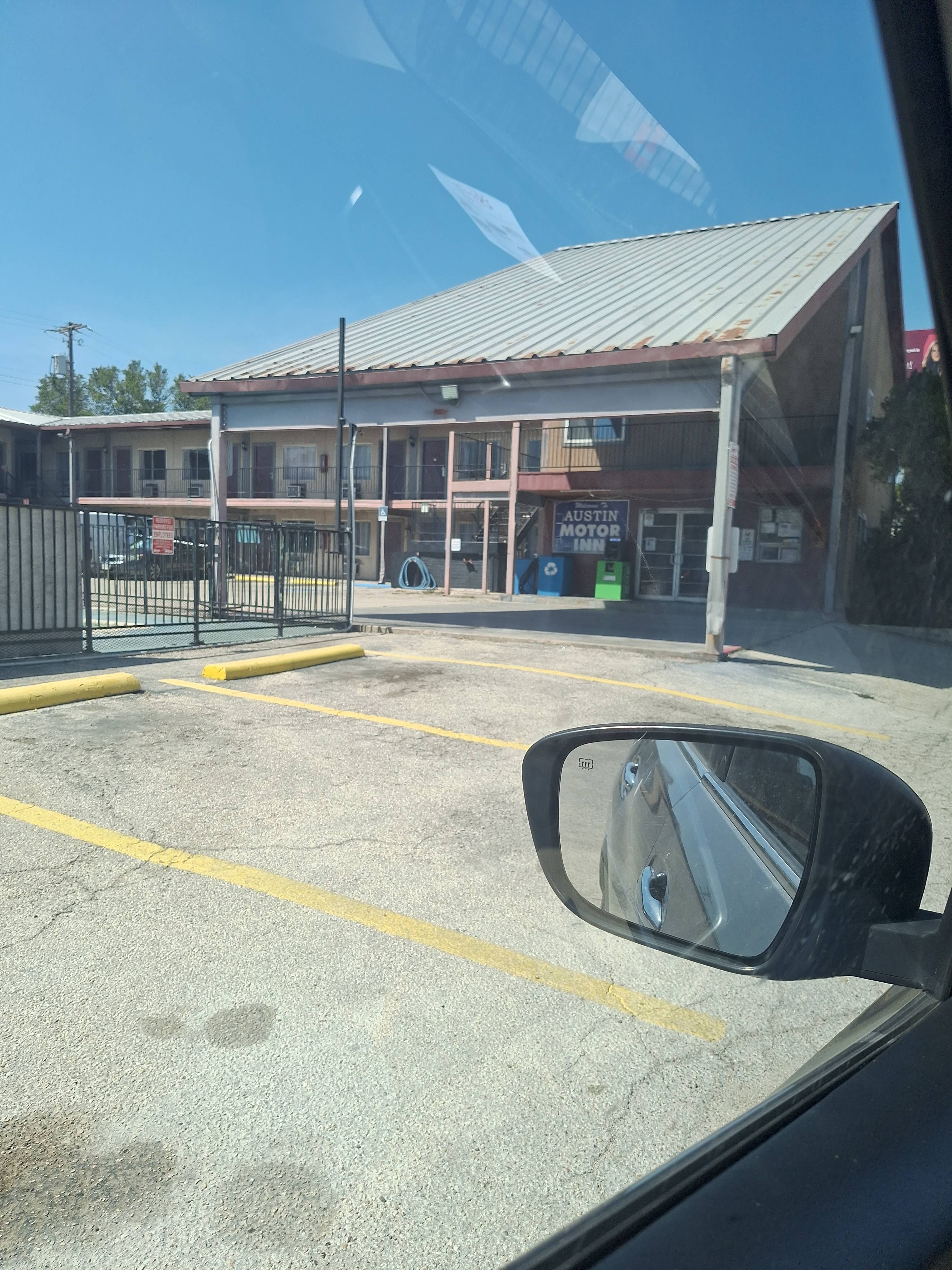 Roadside service in Austin motor inn — 2012 Chevrolet Camaro